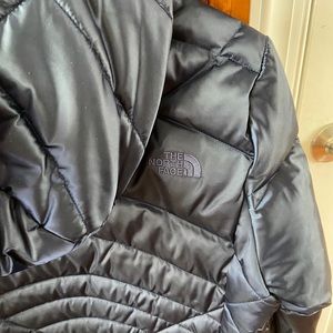 Women’s NORTHFACE winter jacket
